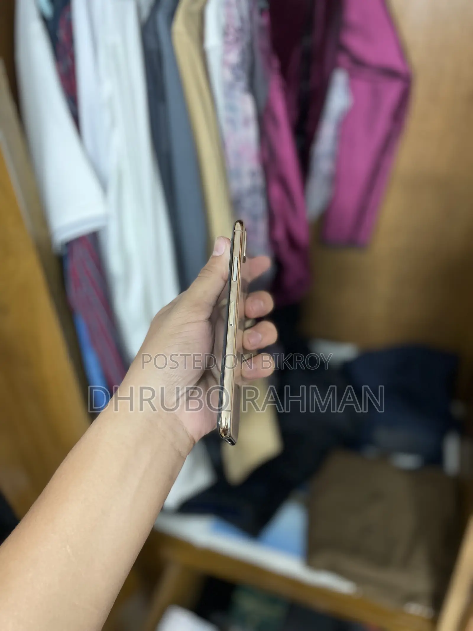 New Apple iPhone XS 64 GB Rose Gold
