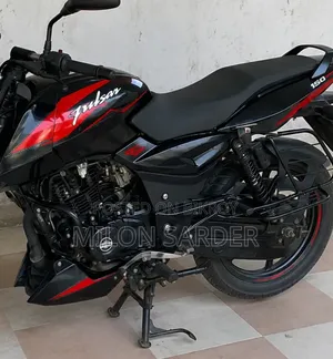 Bajaj Pulsar 150 2023 Red