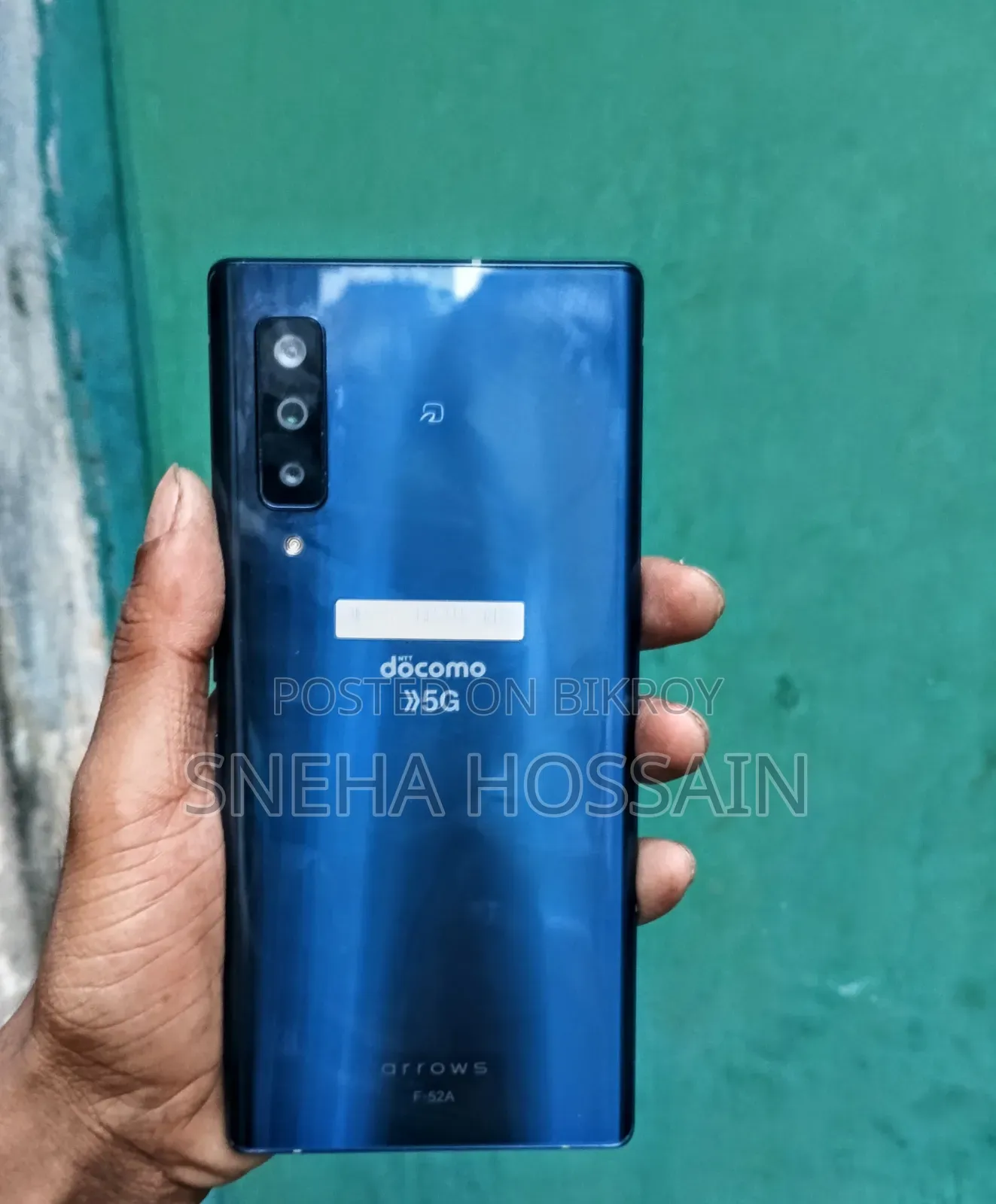 Fujitsu Arrows NX9 F-52A 128 GB Blue