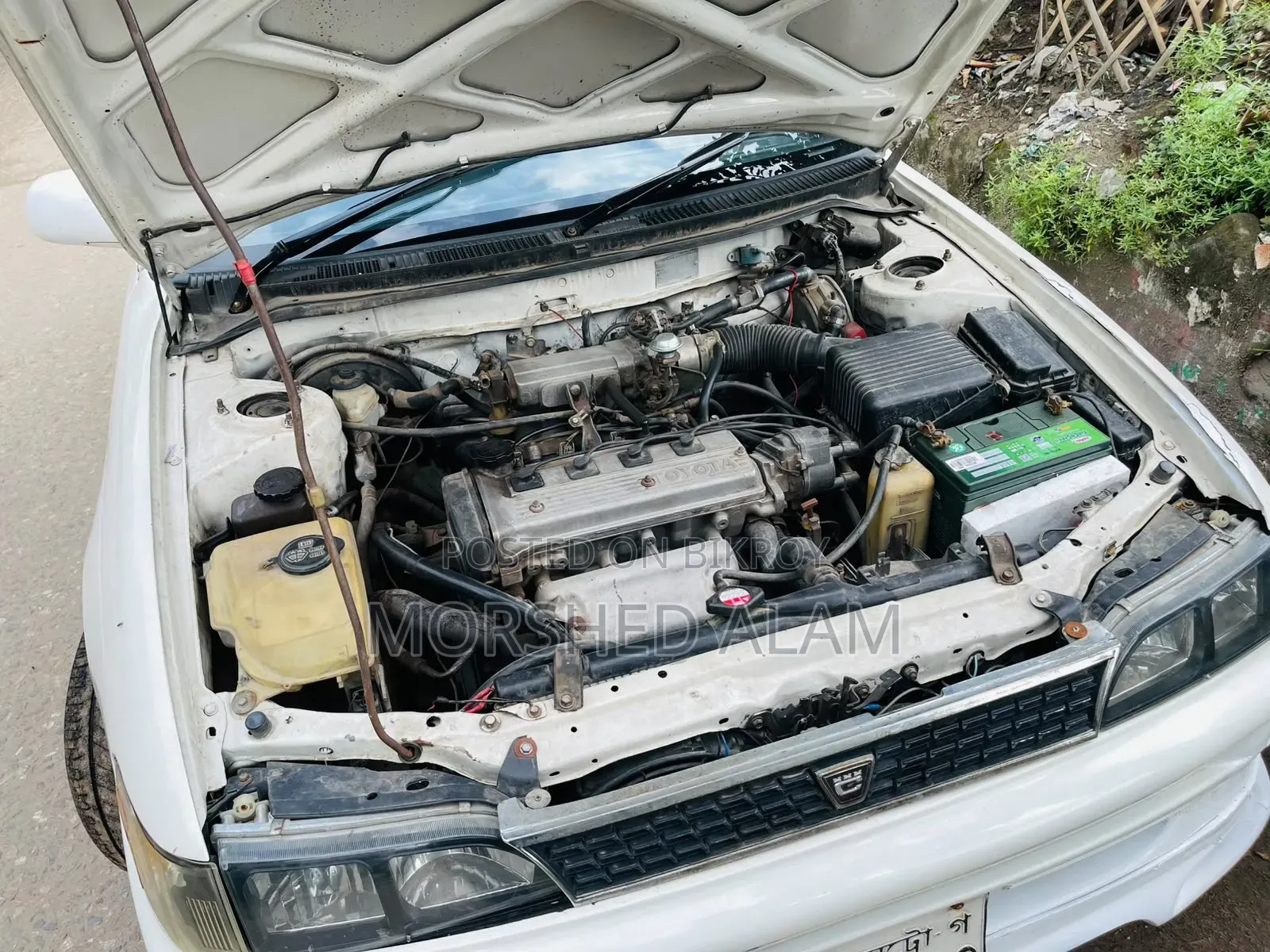 টয়োটা করোল্লা অটোমেটিক ১৯৯৪ সাদা