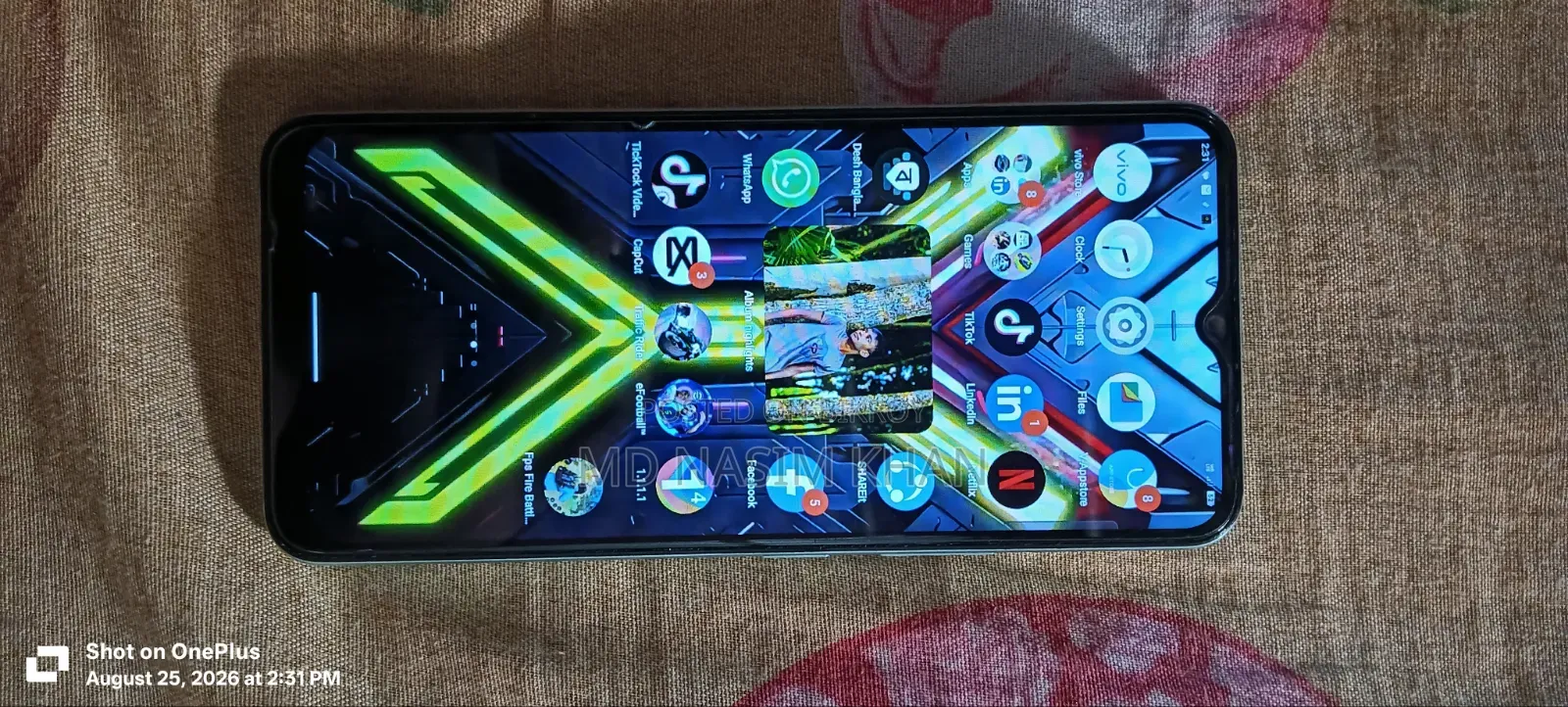 Vivo Y03t 128 GB Rose Gold