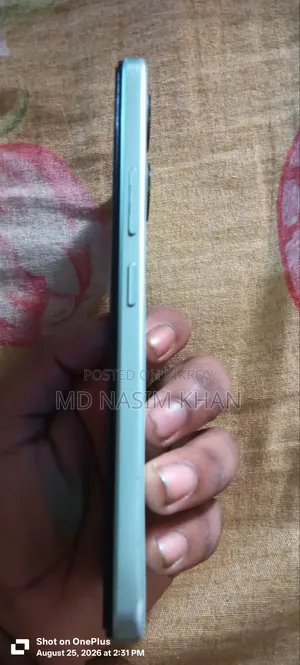 Vivo Y03t 128 GB Rose Gold