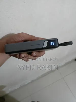 (ওয়ারেন্টি) UGreen 67w 20000 MAH পাওয়ার ব্যাংক বিল্ট-ইন ব্রেইডেড ক্যাবল সহ
