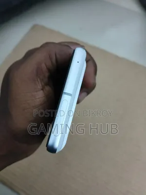 গুগল পিক্সেল ৭ ১২৮ জিবি হোয়াইট