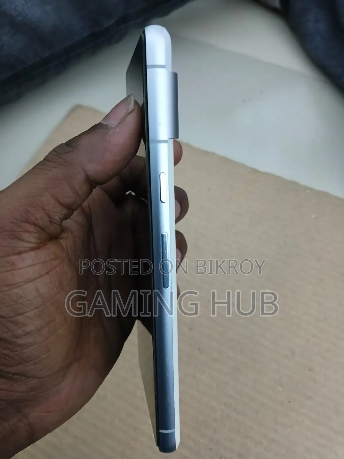 গুগল পিক্সেল ৭ ১২৮ জিবি হোয়াইট
