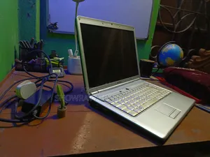 Laptop Dell Inspiron 15 2GB Intel Core 2 Duo HDD 128GB
