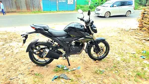 Suzuki Gixxer 2023 Black