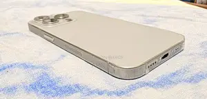 Apple iPhone 15 Pro 128 GB Silver