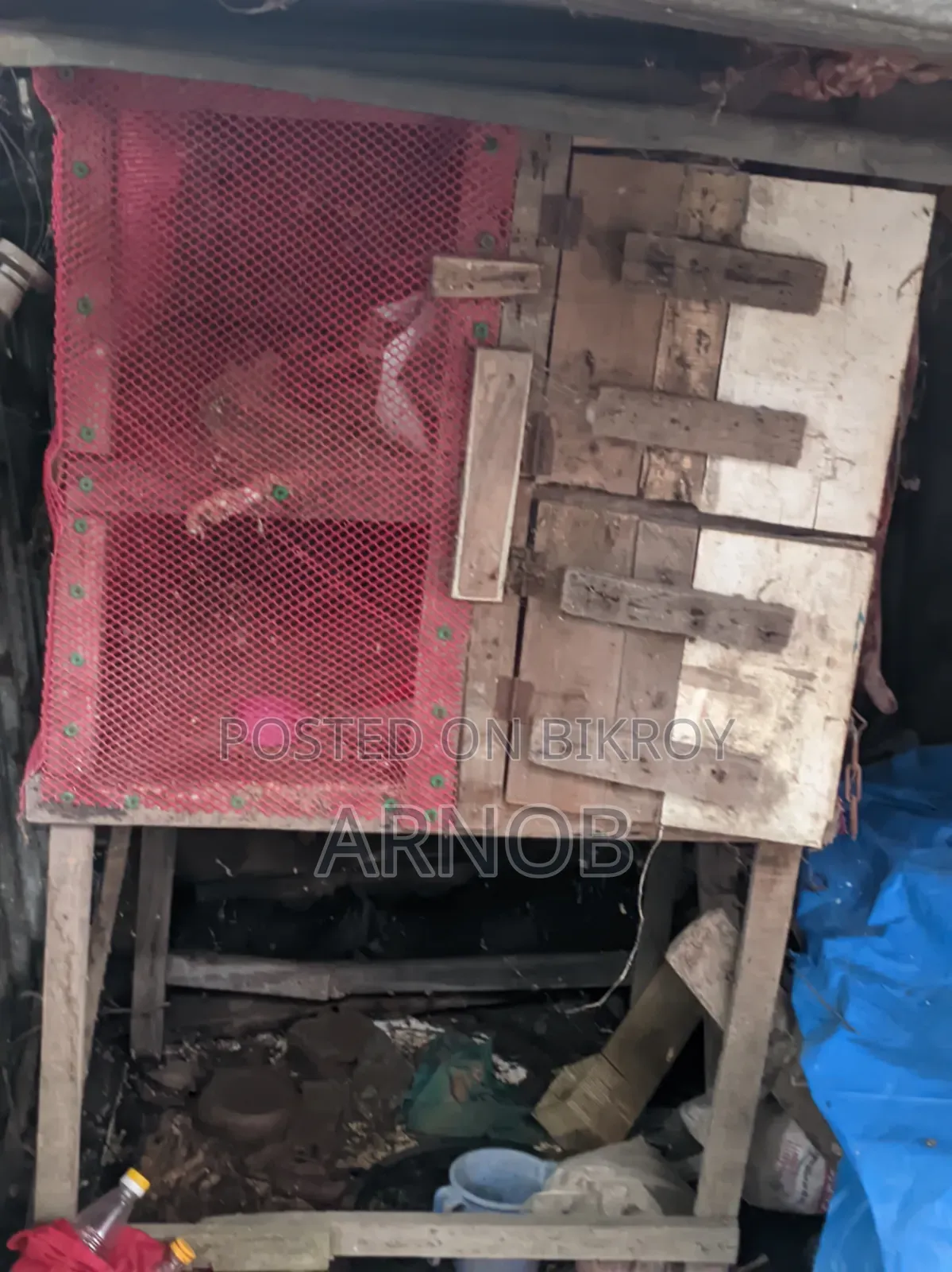 মুরগির খাঁচা