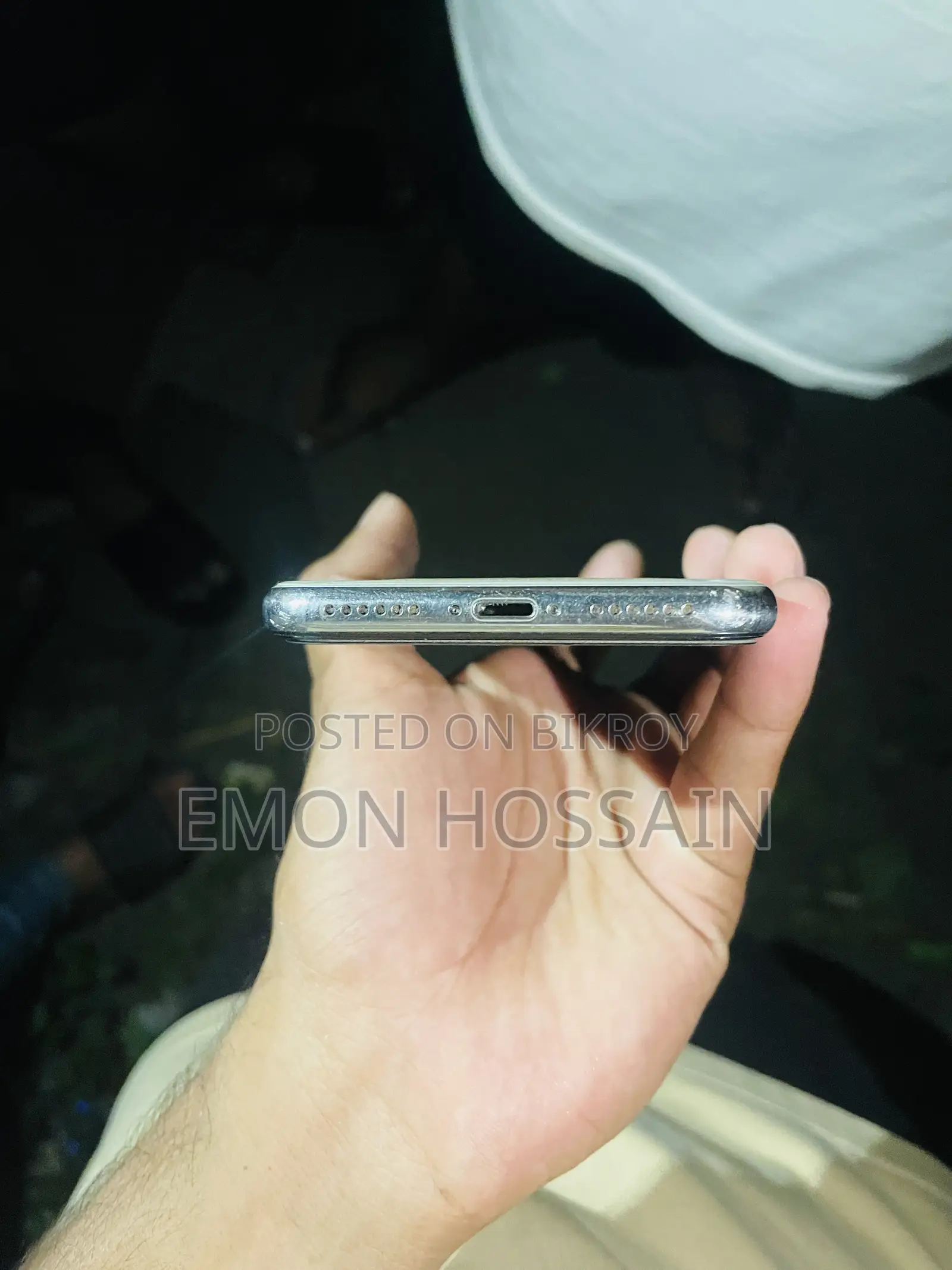 Apple iPhone X 64 GB White