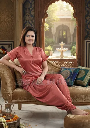 রাজকীয় নাইট ড্রেস কমফোর্টেবল ও আরামদায়ক