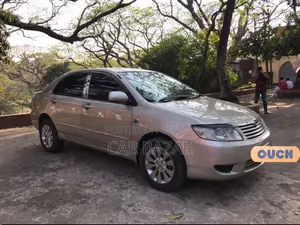 Toyota Corolla 2005 Gold