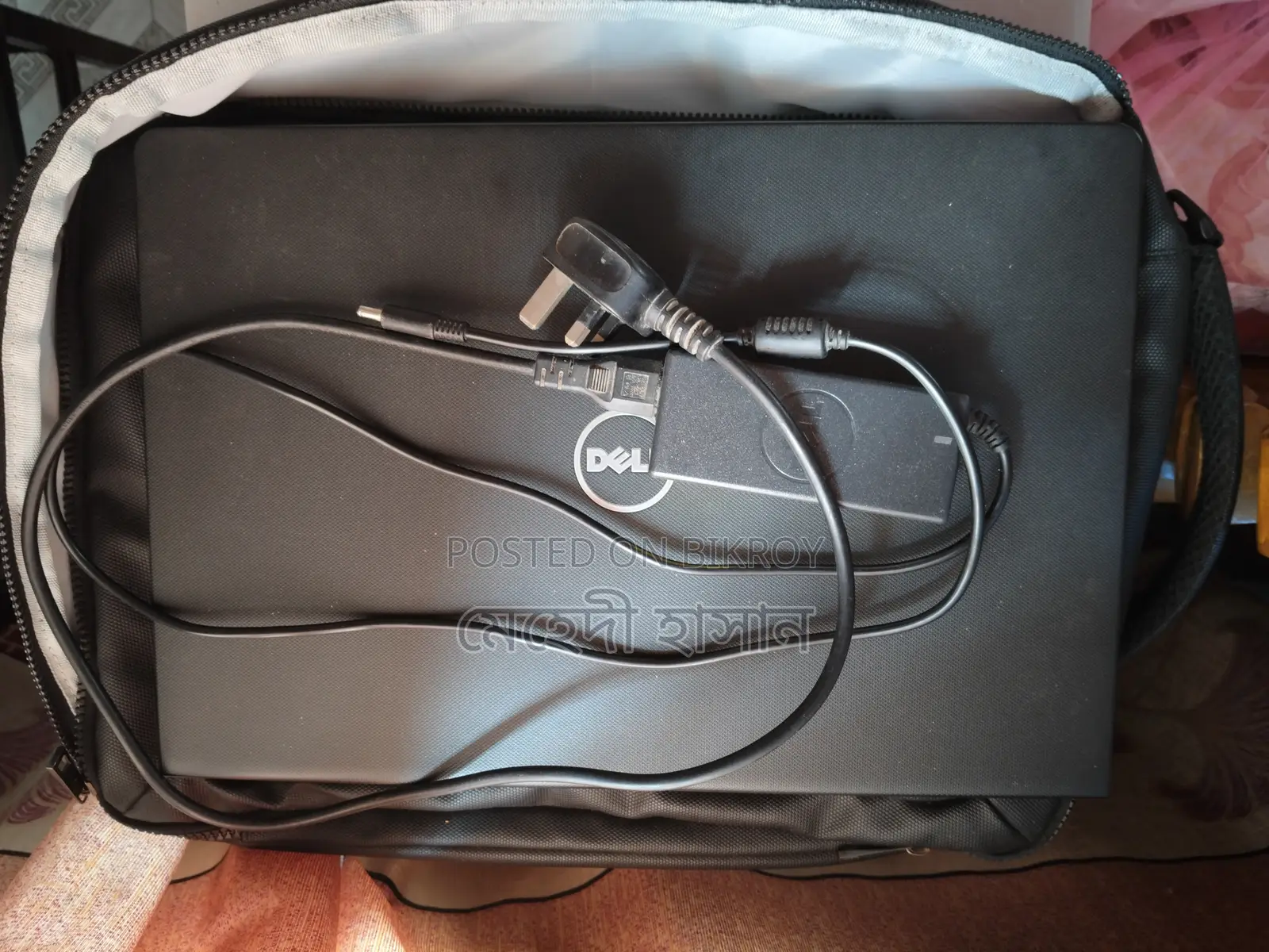 Laptop Dell Vostro 15 3568 8GB Intel Core i3 HDD+SSD 1.5T