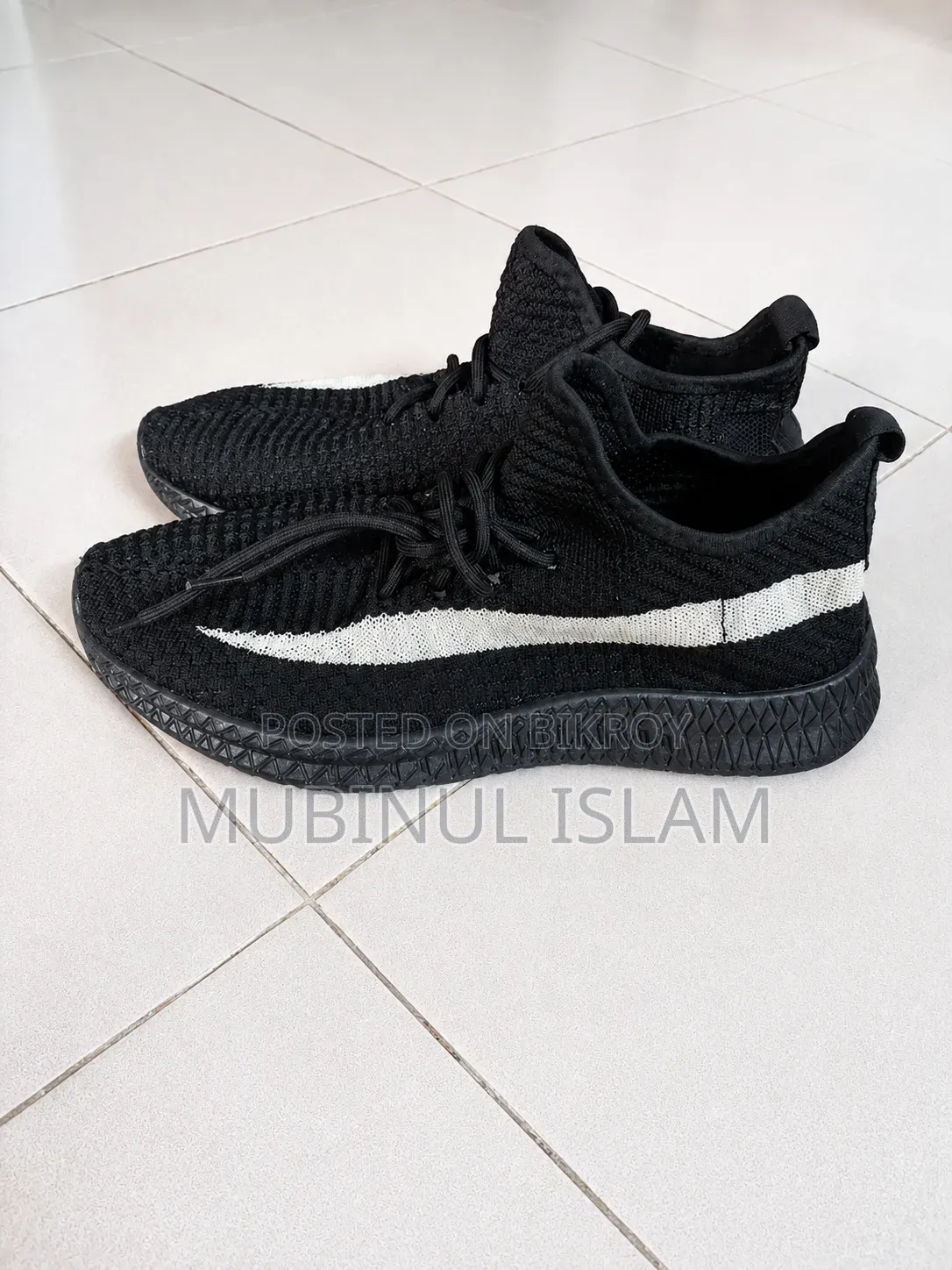 Black Sneakers