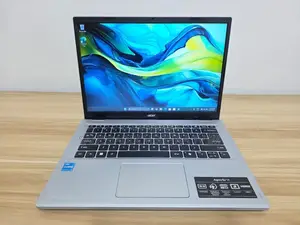 Laptop Acer 3GB Intel SSD 256GB