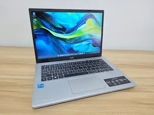Laptop Acer 3GB Intel SSD 256GB
