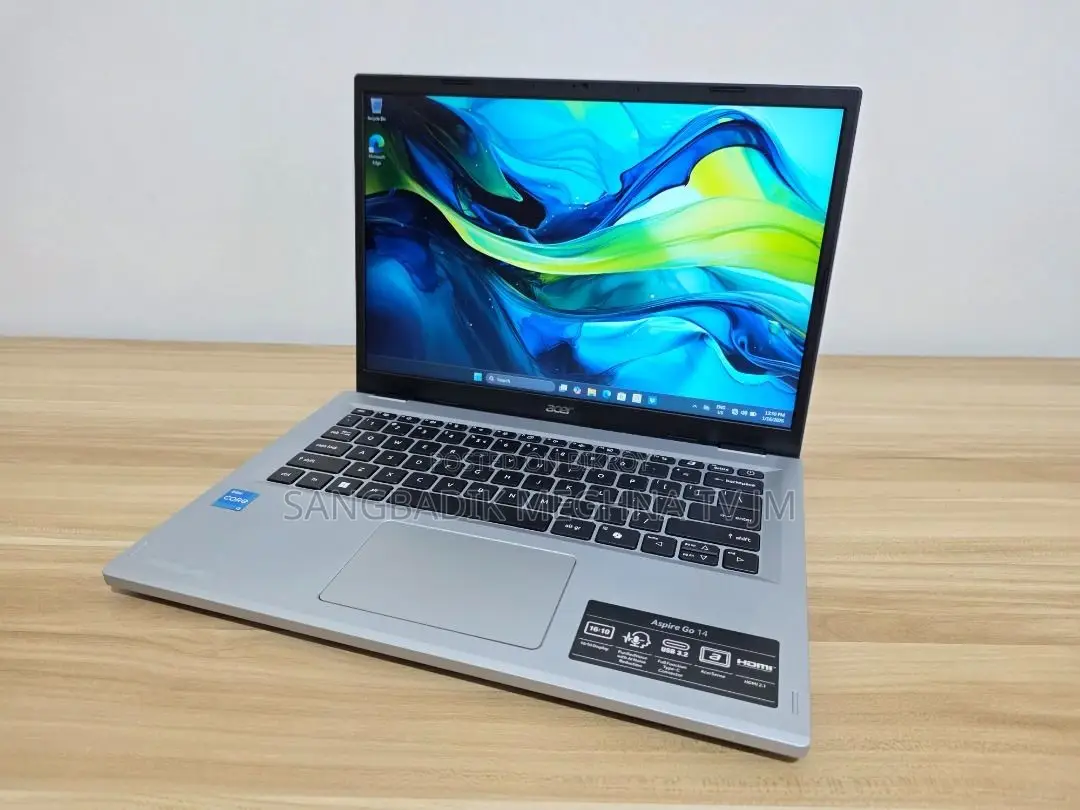 Laptop Acer 3GB Intel SSD 256GB