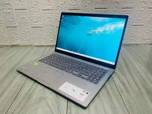Laptop Asus 3GB Intel SSD 256GB