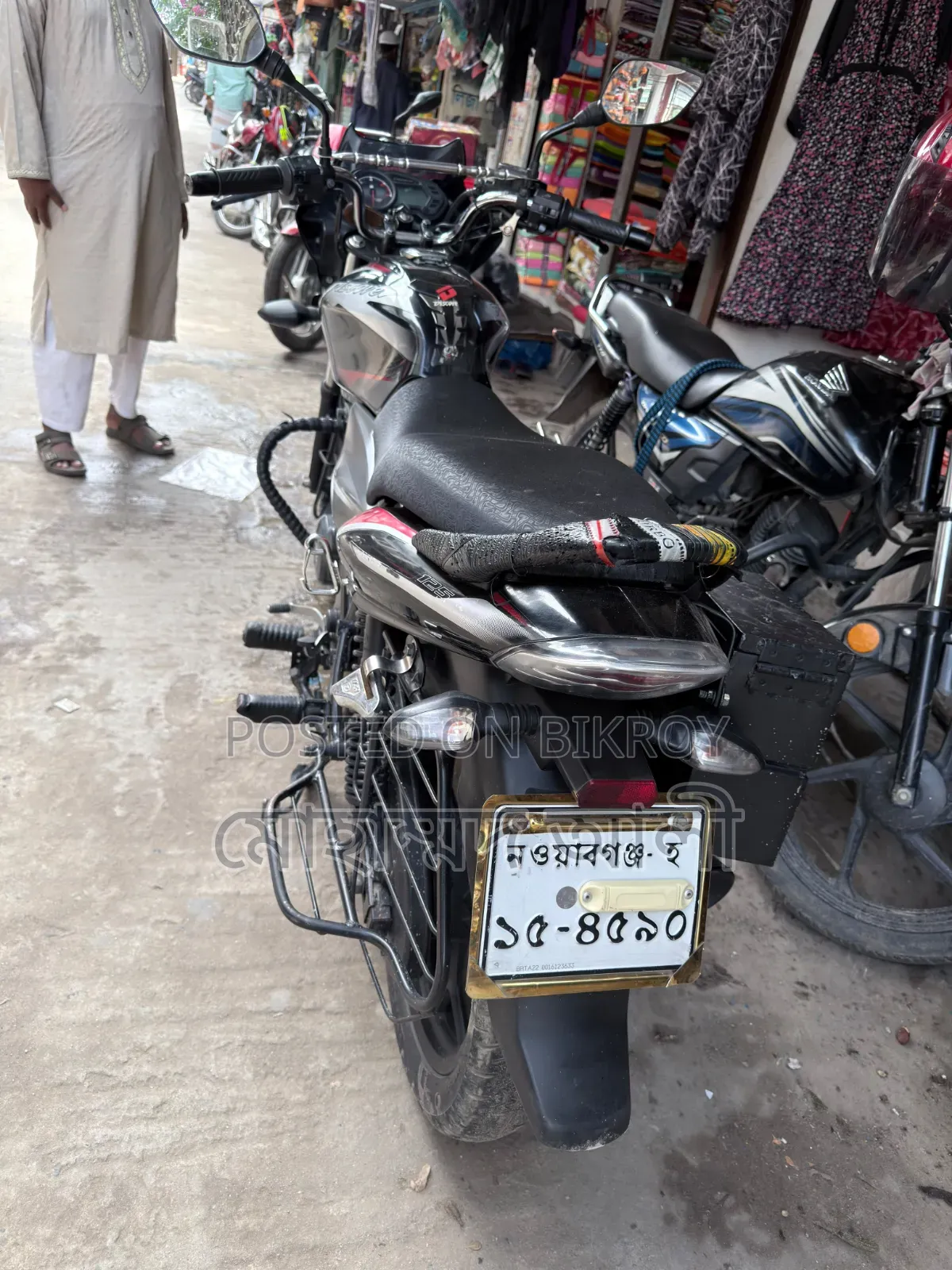 Bajaj Discover 125 2022 Black