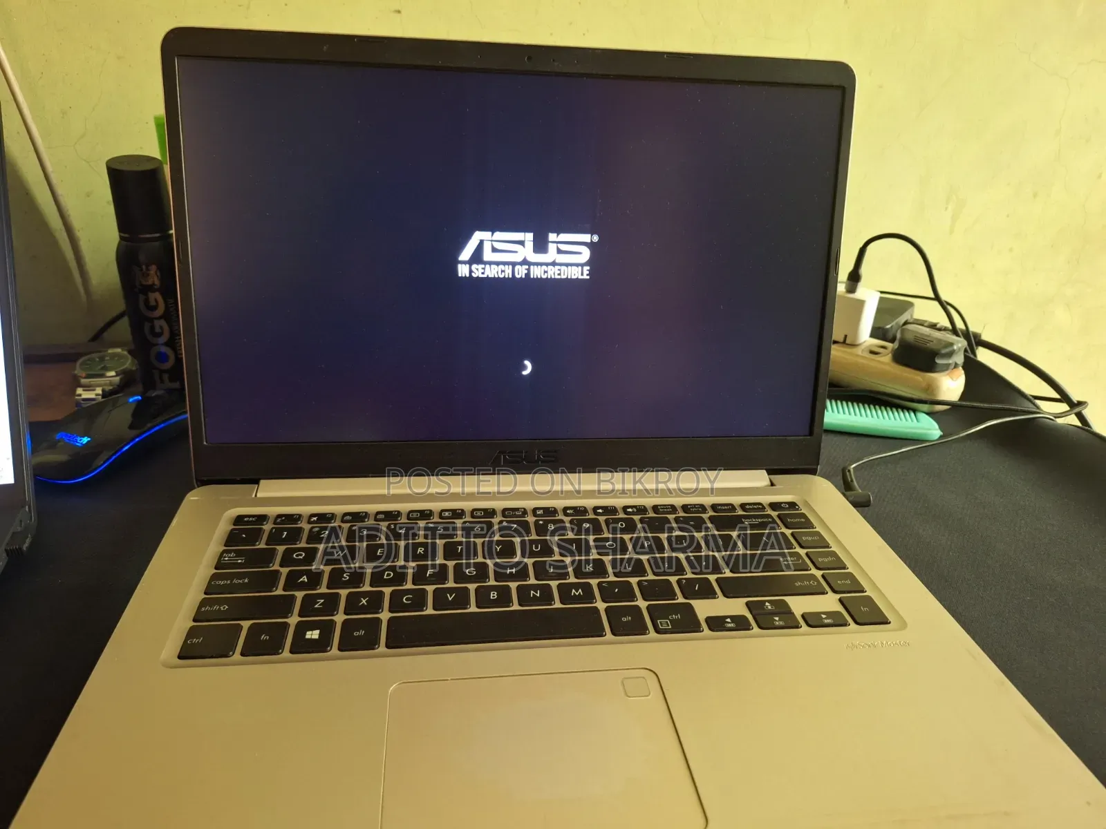 Laptop Asus VivoBook S15 S510UN 8GB Intel Core i3 SSD 128GB