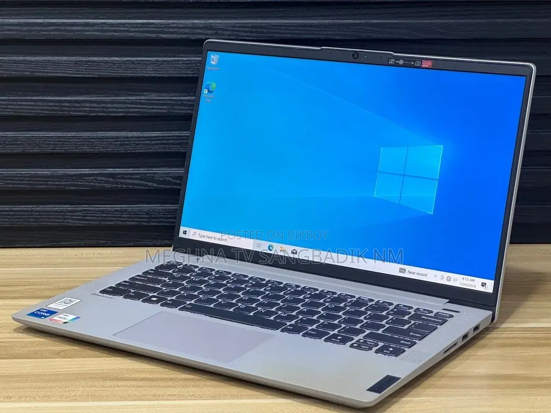 Laptop Lenovo 4GB Intel SSD 500GB