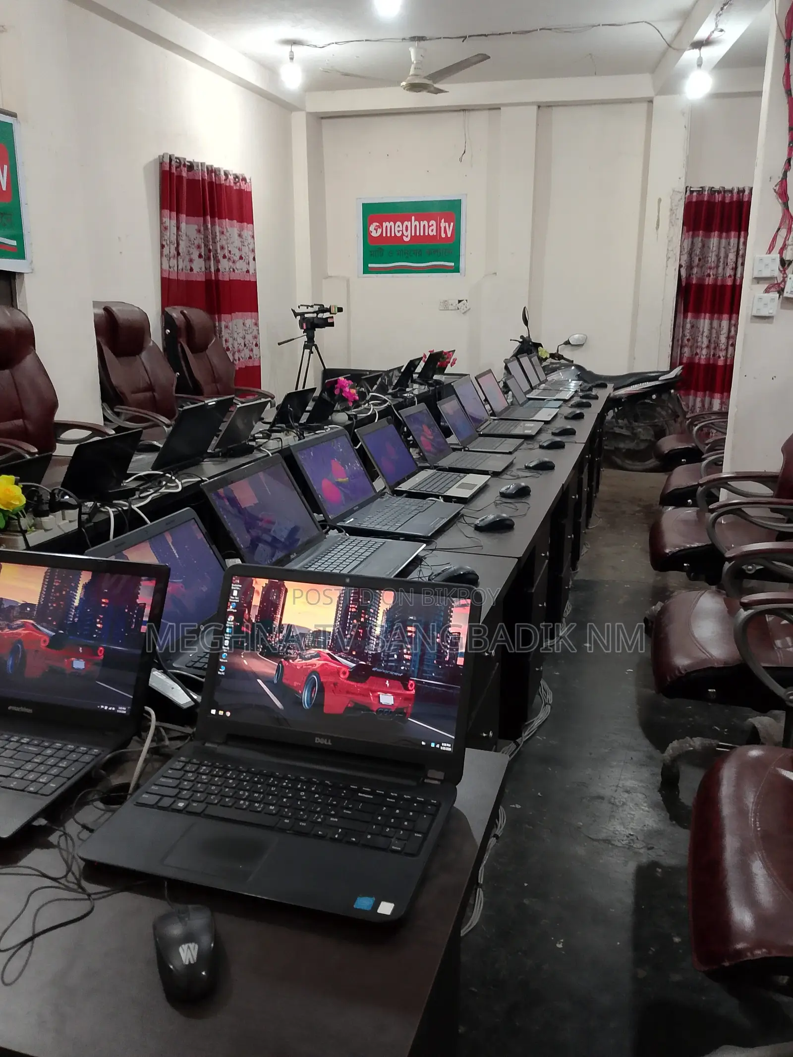 Laptop Lenovo 4GB Intel SSD 500GB