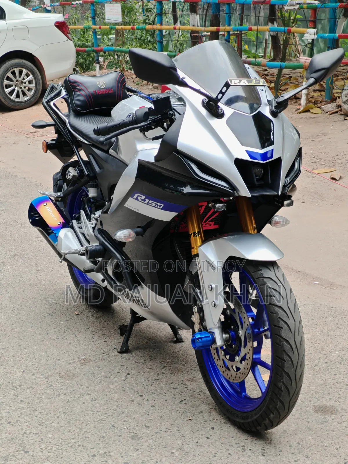 Yamaha R15M 2025 Silver
