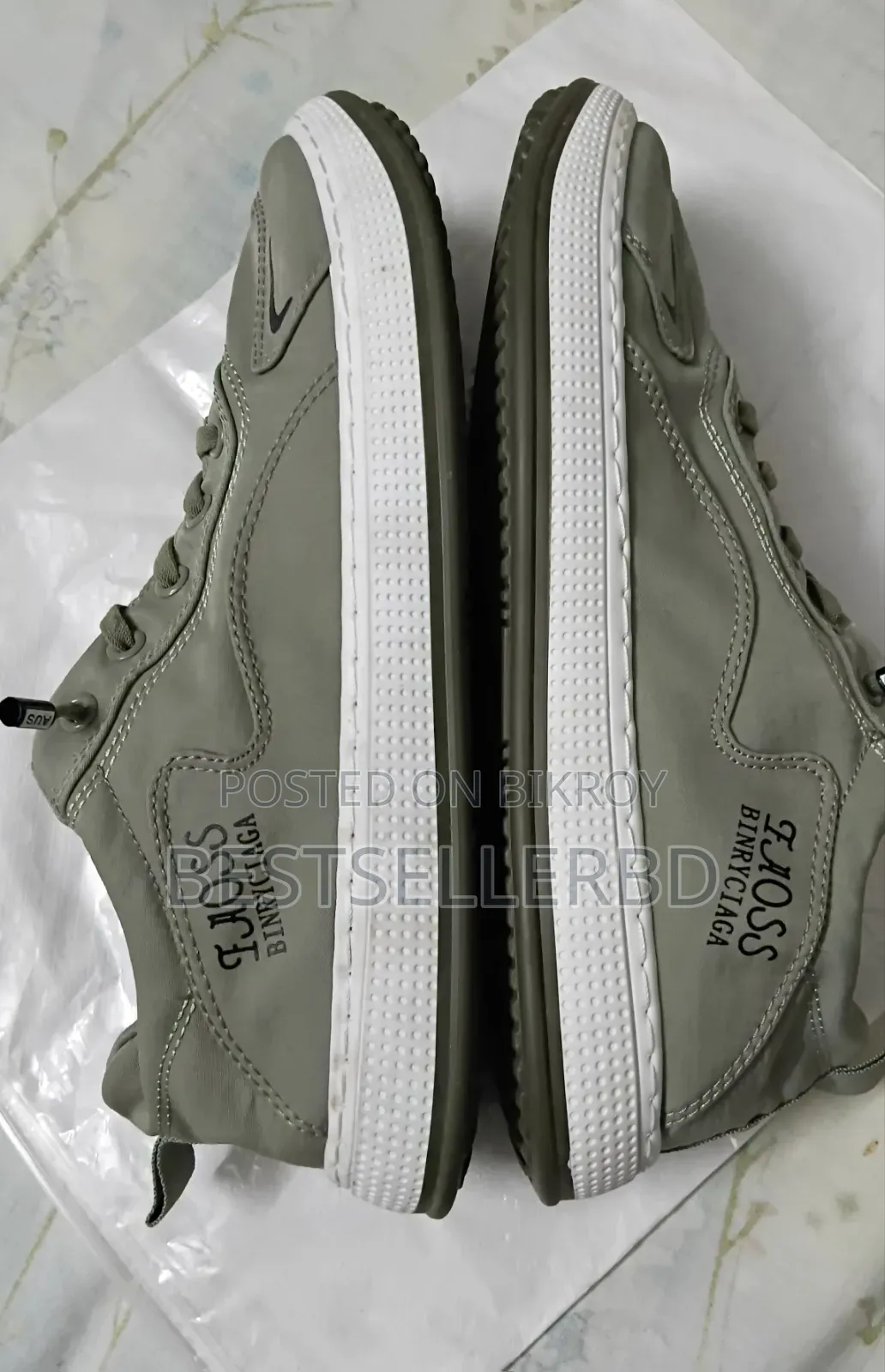 BRND New Shoe 43~44