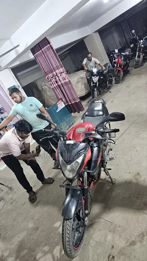 Bajaj Pulsar NS 160 2020 Red