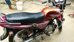 Bajaj CT 100 2011 Red