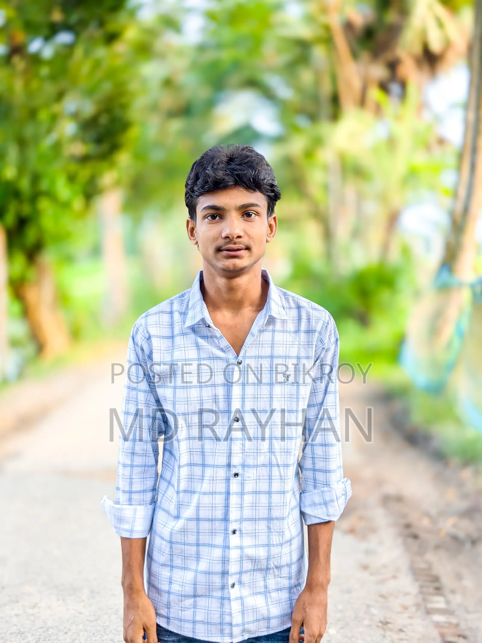 নবাব ফ্যাশনে কিছু স্টাফ লাগবে