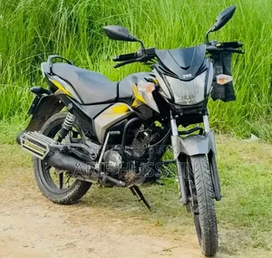 TVS Stryker 125 2021