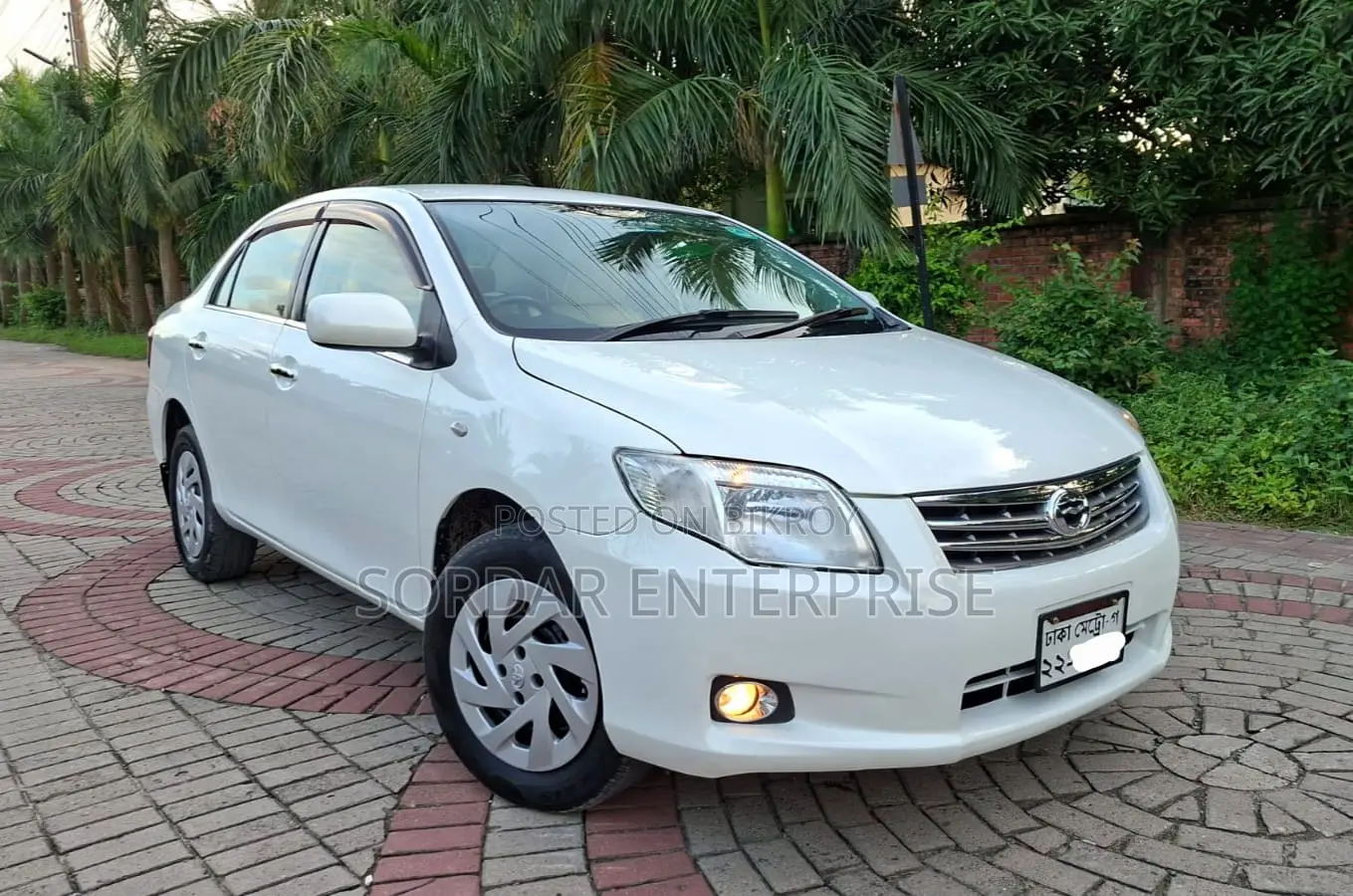 Toyota Axio 2010 Pearl