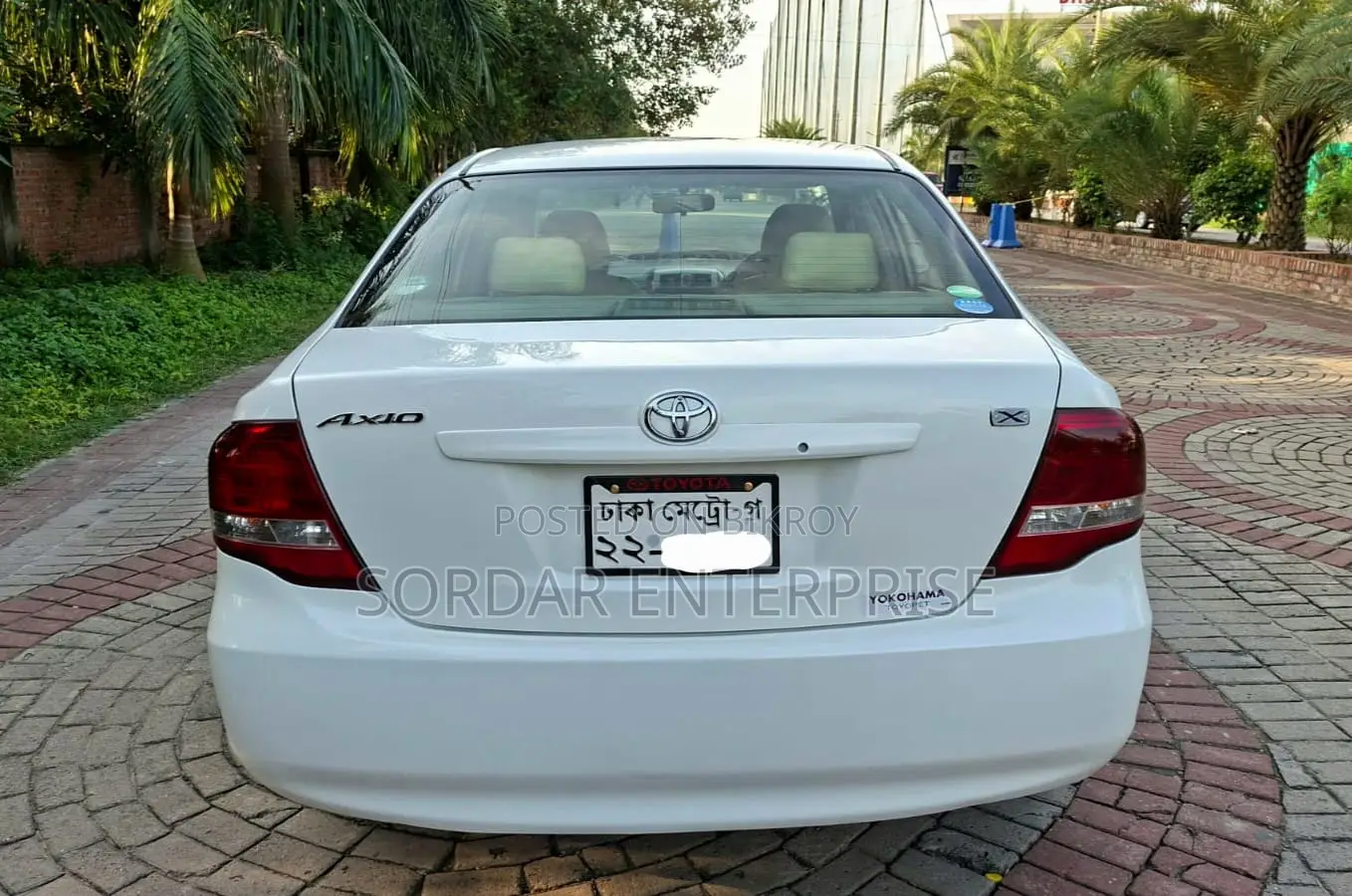 Toyota Axio 2010 Pearl