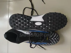 F50 Turf Shoes