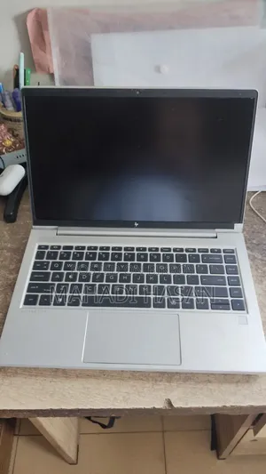 Laptop HP EliteBook 645 G9 16GB SSD 512GB