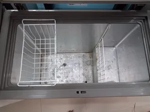 ওয়ালটন ডিপ ২০৫ লিটার.
