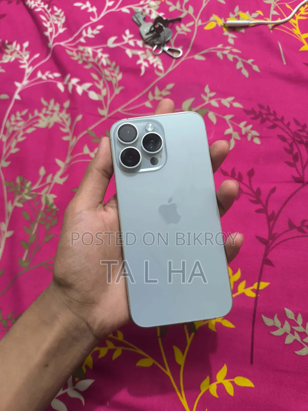 New Apple iPhone 15 Pro Max 256 GB Silver