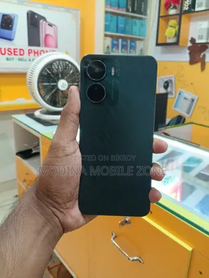 Vivo Y16 64 GB Black