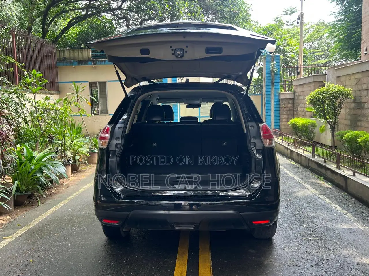 Nissan X-Trail 2015 Black