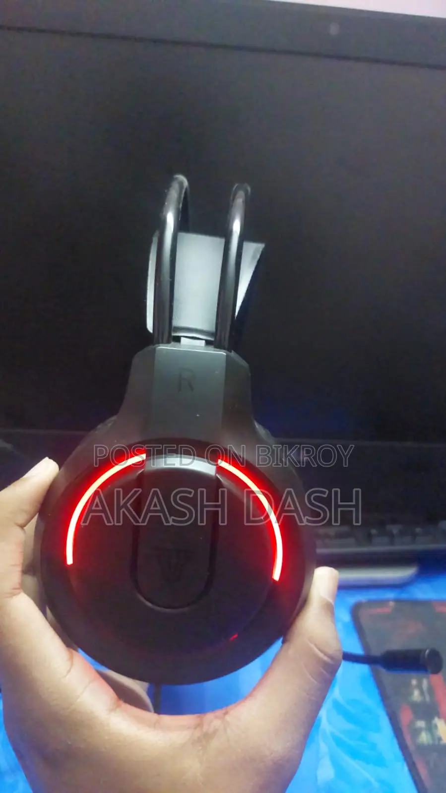 Head Phone 1 Mon