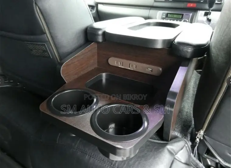 Toyota HiAce 2024 Black