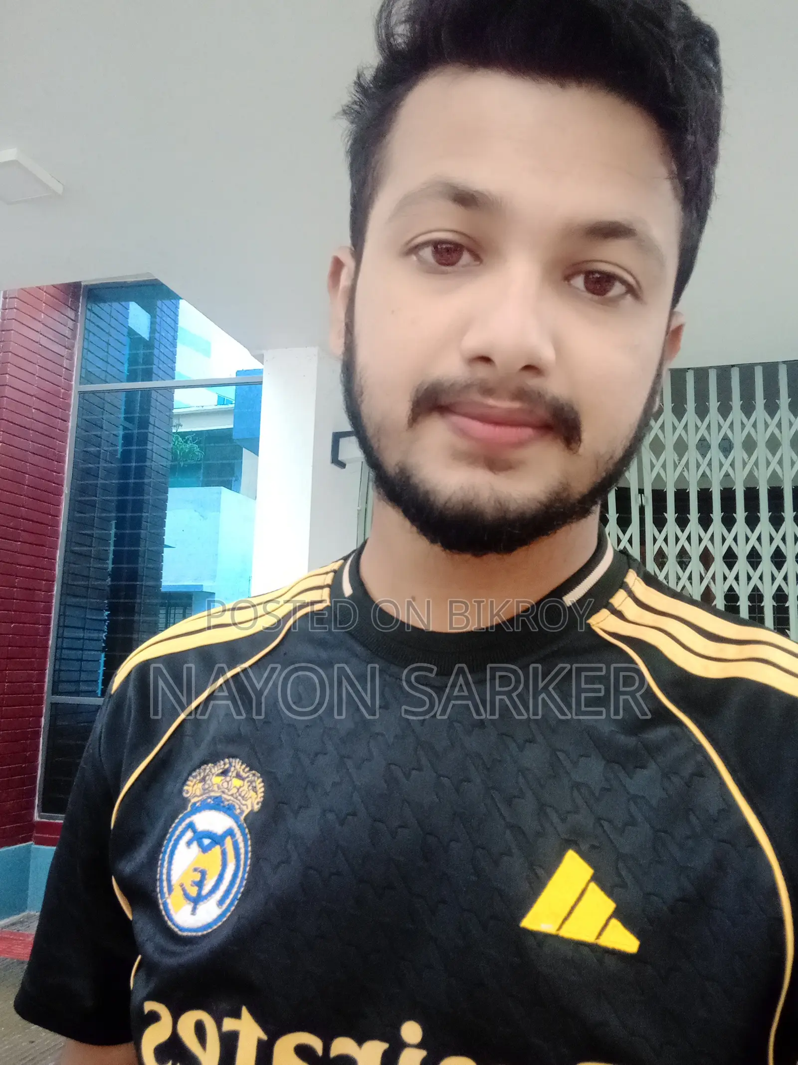 একজন হাউজ কেয়ারটেকার প্রয়োজন।