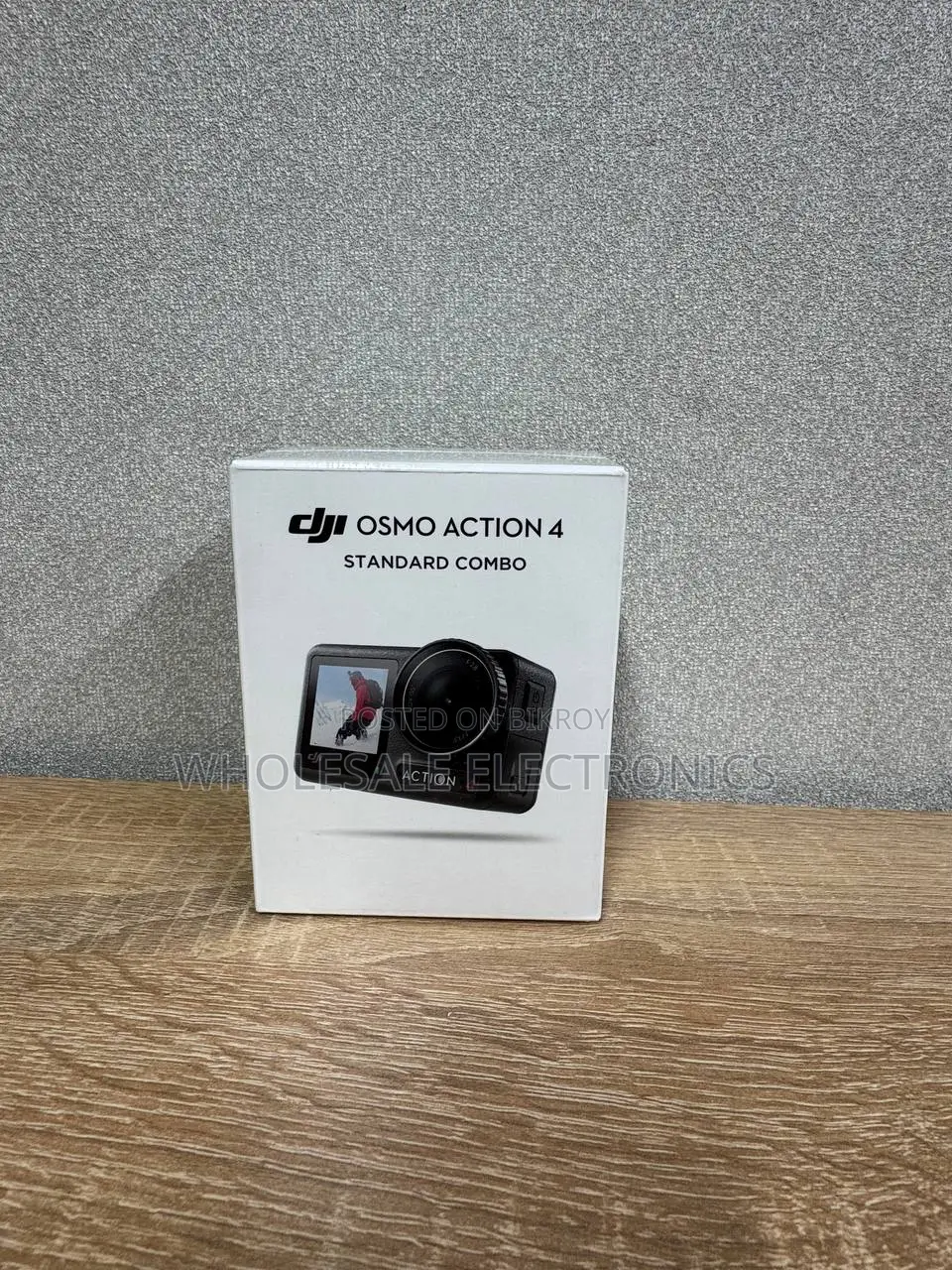 DJI Osmo Action 4 Standard Combo