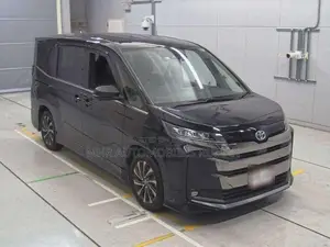 Toyota Noah 2022 Black