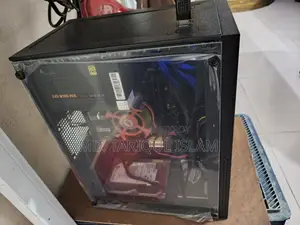 Desktop Computer Asus A4110 8GB Intel Core i3 SSD 4T