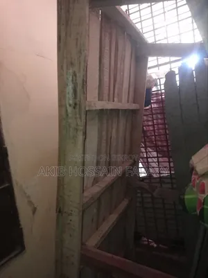 একটি ব্যাবহৃত চৌকি