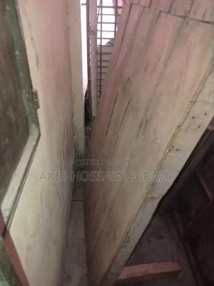 একটি ব্যাবহৃত চৌকি