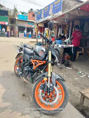 Runner Bolt 165R 2024 Orange