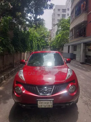 Nissan Juke 2012 Red